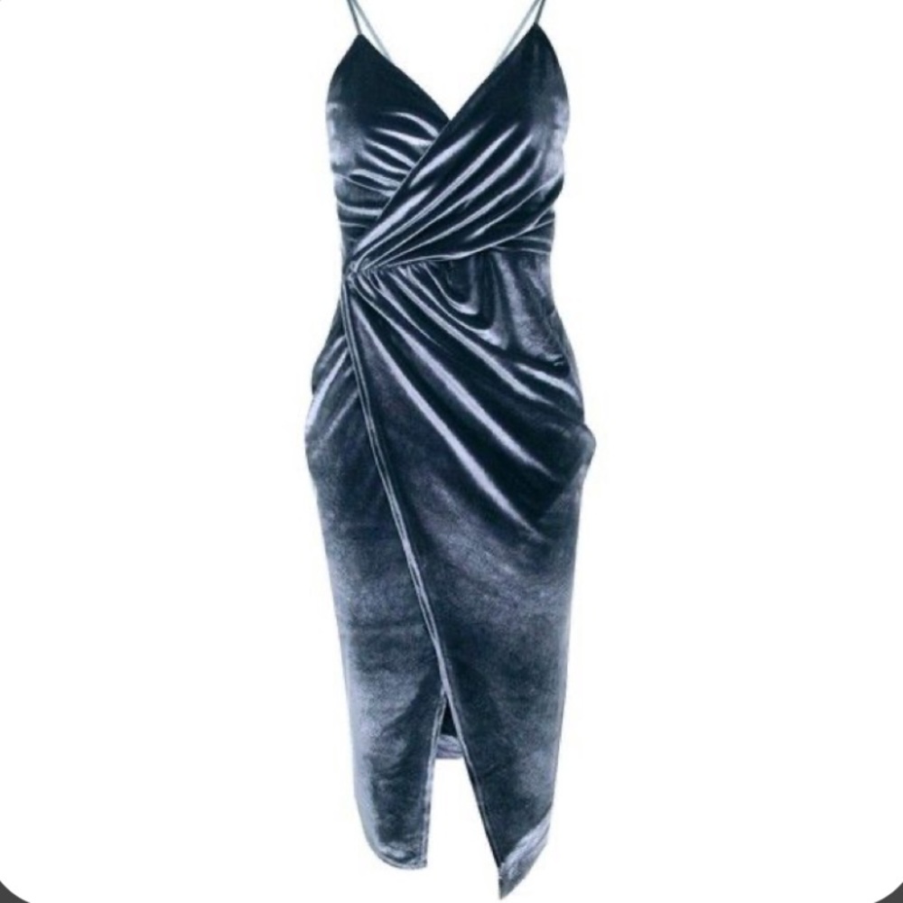 Boohoo night velvet wrap dress size 10